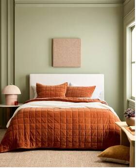 83964 Quince Nwt Cotton Velvet Quilt Only Full / Queen Terracotta Coverlet Bedspread 83964 Quince Nwt Cotton Velvet Quilt Only Full / Queen Terracotta Coverlet Bedspread
