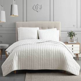 10149406 Riverbrook Home 80782471 3pc King Moonstone Quilt Bedding Set Off-white Ob App