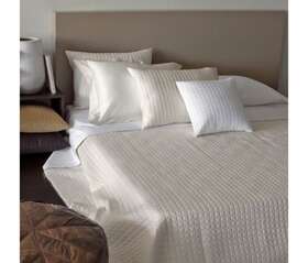 Signoria Firenze 021848879155 Masaccio King Sized Quilted Coverlet White Euc