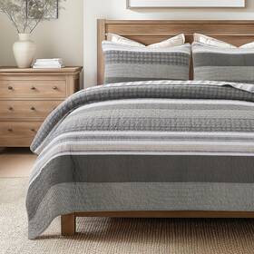 Soul & Lane 819089025985 Madrona 3piece Pieced Cotton Quilt Set Queen Size With 2 Shams Modern Masculine