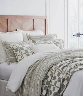Southern Living 400001027264 Simplicity Spencer King Coverlet W 2 Shams Green Checkered Nwt