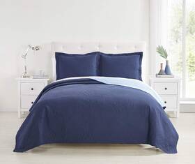 Spirit Linen Home 659066122821 Est. 1988 Madison Medallion 3-piece Quilt Set