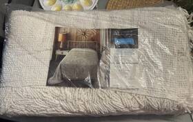 Rn-14301 Stylehouse Vintage Madison Classic Heirloom Heavyweight Woven Xlg Full Size
