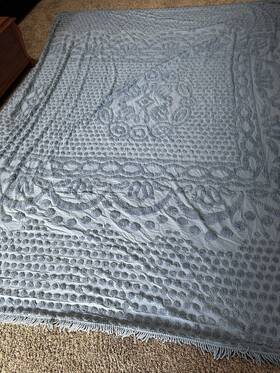 Stylemaster 773838018928 Diamond Tufted Chenille Bedspread King Blue
