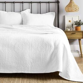 Superior 190052064010 Fleur De Lis Matelasse Bedspread Set - Full Size 3-piece White Cotton