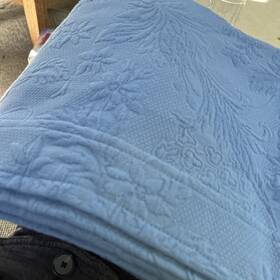 101624 The Company Store Chaplin Matelasse Queen Coverlet 100% Egyptian Cotton Blue New