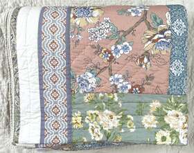 86790 The Company Store Cotton Patchwork King Quilt Pastel Rose Floral Cottage Ava Paisley