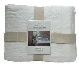 Threshold 191908745190 King Diamond Stitch Cotton Linen Quilt - Off White