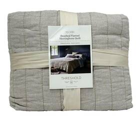 Threshold 490601545480 Full/queen Herringbone Brushed Flannel Quilt Tan -