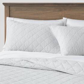 83244935 Threshold Diamond Quilt Stitch Oeko-tex Light Gray Full/queen