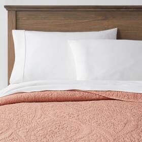 83890640 Threshold Quilt Microfiber Paisley Oeko-tex Terracotta/bronze King