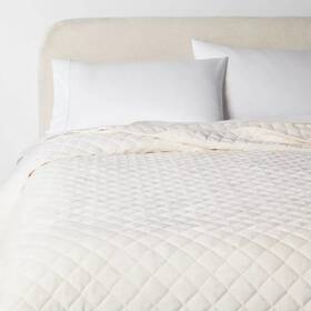 87605915 Threshold Full/queen Luxe Diamond Stitch Velvet Quilt Ivory - Oeko-tex