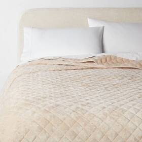 87605924 Threshold King Luxe Diamond Stitch Velvet Quilt Khaki - Oeko-tex Certified