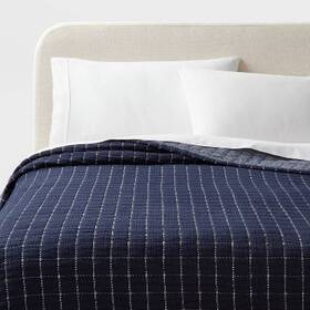 89209891 Threshold Quilt Cotton Crinkle Pattern Navy Blue/ivory Full/queen