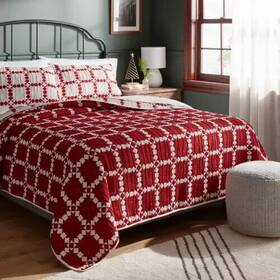 90528706 Threshold 3pc Full/queen Holiday Matelasse Quilt And Sham Set Red/white Plaid