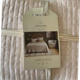 Threshold-89210080 Threshold King Jersey Quilt Oatmeal Heather - 104 Inch X 92 Brand New