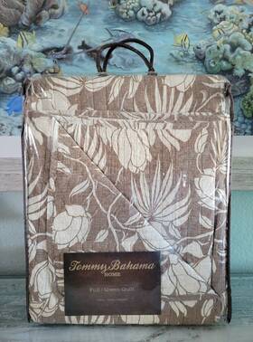 Tommy Bahama 883893222458 Home Full / Queen Quilt Plantation Floral 90 Inch X New