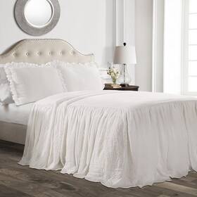 Triangle Home Fashions 214129852277 Lush Decor Ruffle Skirt Bedspread Set - 3 Piece Luxurious Farmhouse Bedding