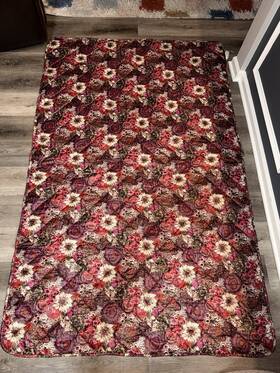 Va-27655 Vera Bradley Cn Quilted Fleece Blanket Rosewood Waterproof Outdoor 50 X 80 In