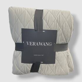Vera Wang 883893636613 Gray Diamond Velvet 3-piece Quilt Set Queen Size