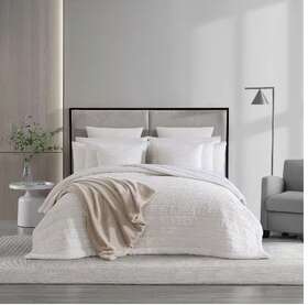 Ushsgr1240904 Vera Wang Classic Quilt Botanical Ruched Microfiber Soft Polyester Queen Beige