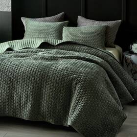 Warmdern 791162449331 Luxury Velvet Quilt Set King Size Cross Stitch Quilts Striped Bedding