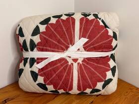 2073780 West Elm New-west F/q Andrew Luddick Reversable Folk Holiday Quilt