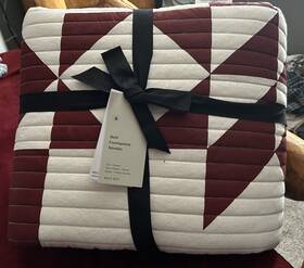 5762938 West Elm Natural Patchwork Quilt Lightweight Queen As Pictured New 92x88