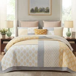 Kaloola Yellow Quilts Queen Size, 100% Cotton Patchwork Bedding Set, Fa.... Fixed Price $141.56.