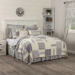 Doylestown King Quilt Country Patchwork Farmhouse 120WX105L Denim Blue Cream Vhc. Fixed Price $199.95.