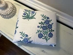 Pottery Barn Teen Roller Rabbit Rose Voile Standard Sham (1) Blue Pre-owned Read. Fixed Price $24.00.