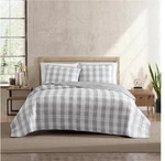 Eddie Bauer- King Quilt Set, Cotton Reversible Bedding With Matching Shams (WS23. Fixed Price $109.99.