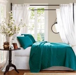 Hampton Hill Velvet Touch Coverlet 3 - Pc Set Peacock King. Fixed Price $110.00.