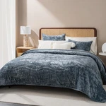 Evergrace Luxury Velvet Quilt King Size, Ultra Soft Bedding Set, Lightwei. Fixed Price $70.73.
