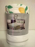 Hudson & Essex 1PC Lemon Quilt Full/queen Reversible White Grey Stripes. Fixed Price $37.58.