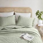 Madison Park King Bedspread Set Green Cotton Floral Oeko-tex MP13-8705. Fixed Price $50.00.