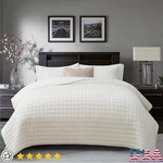 Luxury Velvet Quilt Set Ultra Soft Elegant Bedding Modern Home Decor Comfort New. Fixed Price $93.84.