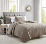 Bourina Set Coverlet Quilting Bedspread 3-PIECE Microfibe.... Fixed Price $75.88.