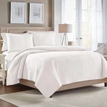 Croscill Heatherly King Quilt Sham. Fixed Price $20.04.
