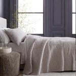 Bnwt Quince King Cal Silk Pick Stitch Quilt Set Haze Grey Discontinued. Fixed Price $319.00.