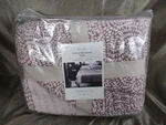 Nwt Threshold Cotton Matelasse Reversible Quilt Full Queen 88 X 92. Fixed Price $34.99.