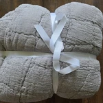 Pottery Barn Linen Cotton Cloud King Quilt Gray Nwot. Fixed Price $169.99.