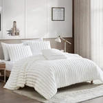 New Riverbrook Home Everett Faux Fur 4-PIECE Comforter Set, Full/queen, White. Fixed Price $225.00.