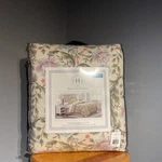 Modern Southern Home Queen Reversible Barbara 6PC Quilt Set Bell Floral New. Fixed Price $69.95.