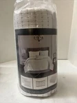 Chic Home Design : 4 Pc Hayden Embroidered Quilt Set King. Fixed Price $31.49.