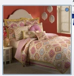 Dena Home Twin Quilt & 2 Shams Pink, Aqua, Yellow Green Casablanca Moroccan. Fixed Price $75.00.