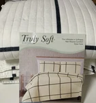 Truly Soft Everyday Kurt Windowpane Quilt Set Ivory/black, King/calking. Fixed Price $34.70.
