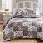 Giulia Comfortable Quilt Set 3-PIECE Full/queen, Gray. Fixed Price $113.91.