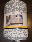 Mainstays Floral Gray Polyester Quilt King Size Reversible New Nwt. Fixed Price $39.99.