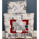 *new Homthreads Twin Christmas Quilt And Pillow Sham. Fixed Price $52.98.